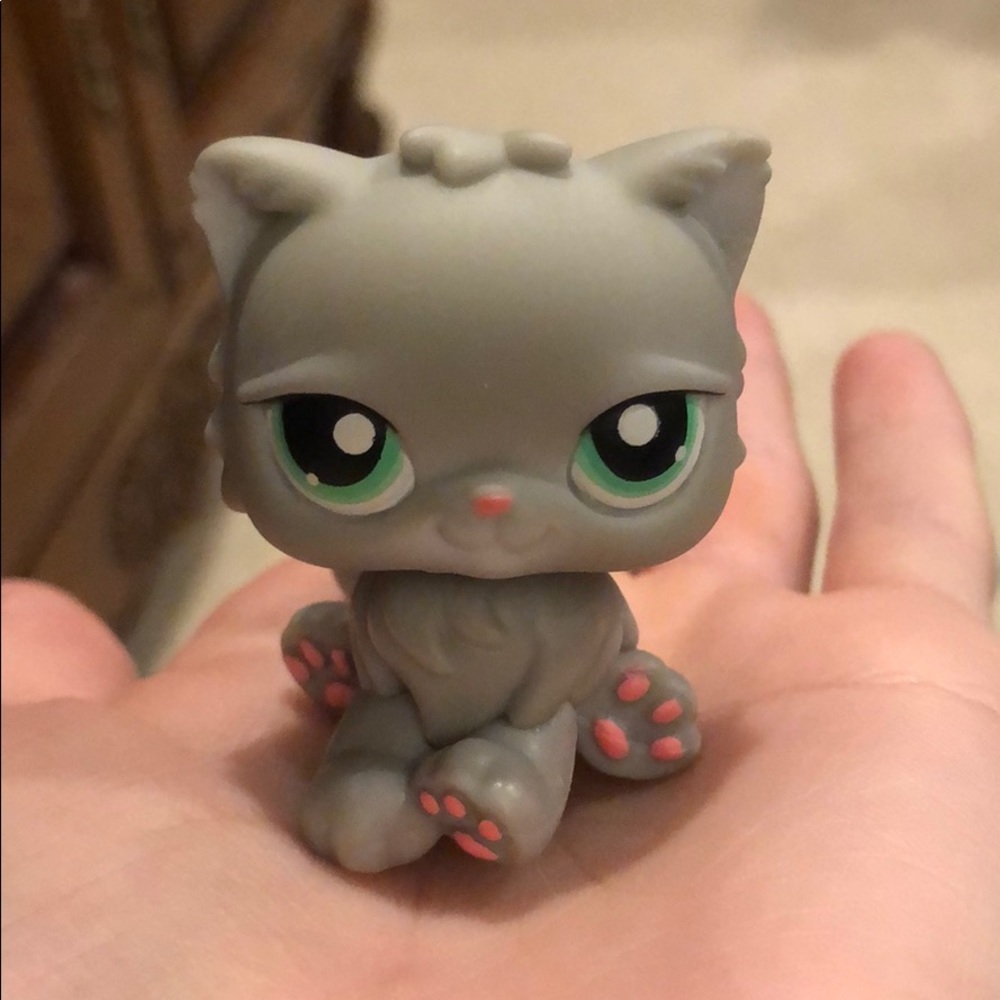 Littlest Pet Shop: Grey Persian #81